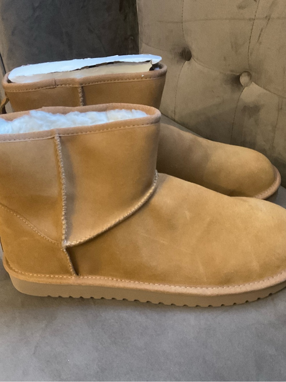 Classic Tan Shearling-Lined Men's Boots